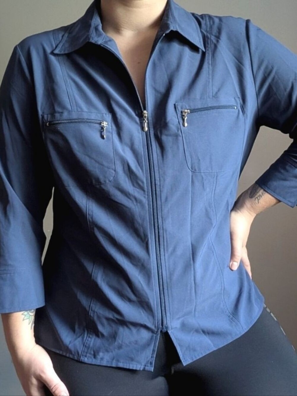 Kathy Che Blue Full Zip Front Collared Top with Zipper Chest Pockets Size 14